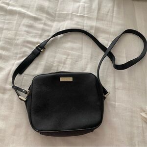 Black leather Kate spade crossbody bag